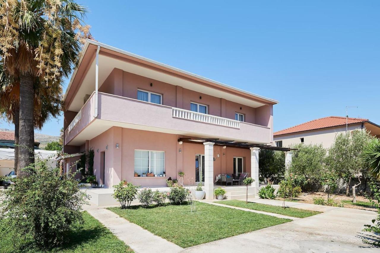 Apartman Babalui Трогир Екстериор снимка